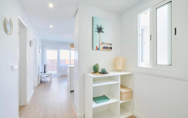 Lovely 2 bedroom apartment with terrace