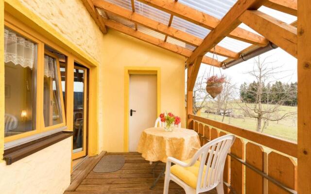 Apartment mit Balkon