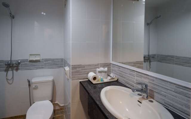 P72 Hotel Walking Street Pattaya