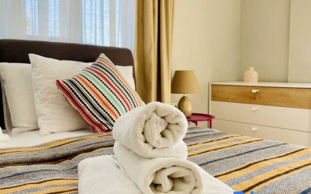 Cloud9 Rooms