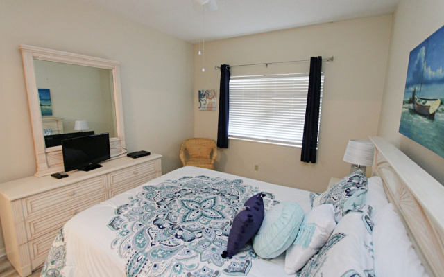Romar House