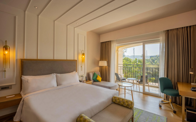Holiday Inn Goa Candolim by IHG