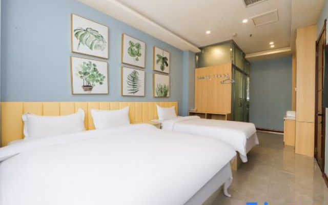 Extreme Hotel (Yanji Yanbian University West Market Branch)