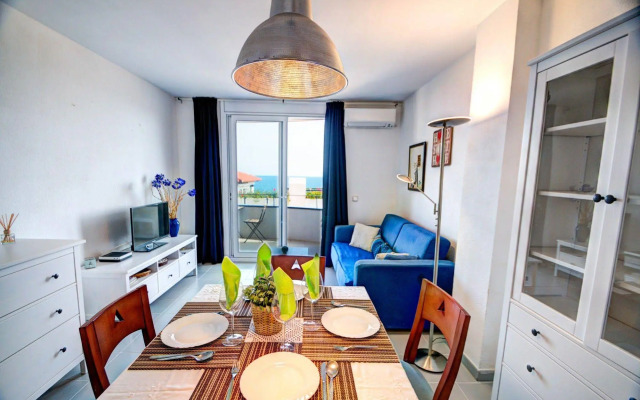 Apartment by the Sea