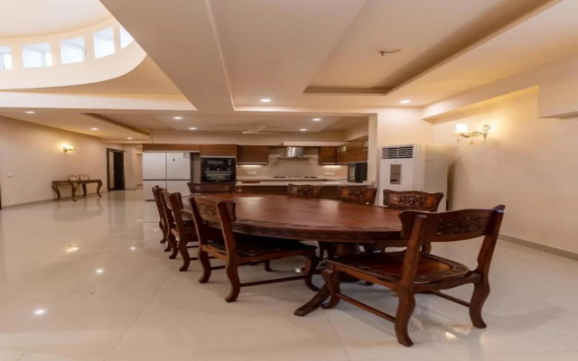 Penthouse by Shelton