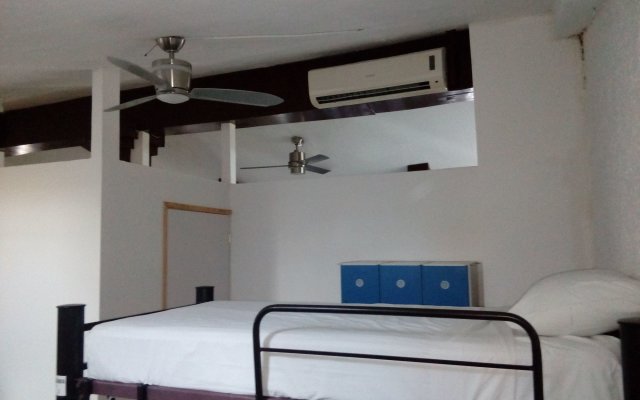 Ikaro Beds - Hostel - Adults only