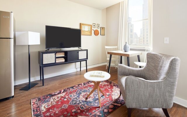 Sonder — Liberty Place