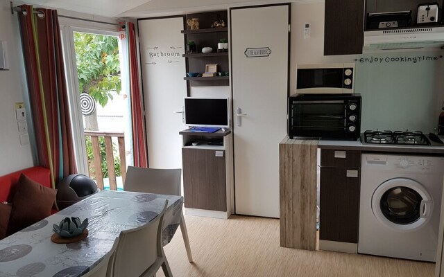 Mobile Home 3 chambre clim TV camping 4