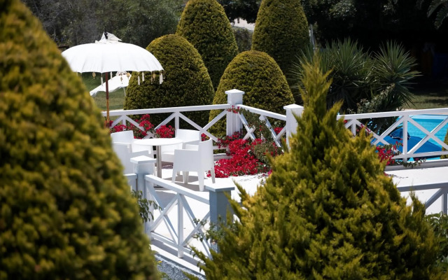 So Nice Club Resort