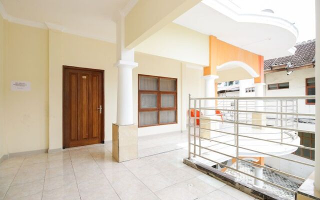 Airy Syariah Lowokwaru Simpang Gajayana 12 Malang