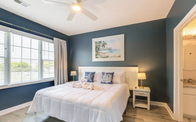 3 Mi to Barefoot Landing: Condo w/ 2 Pools!