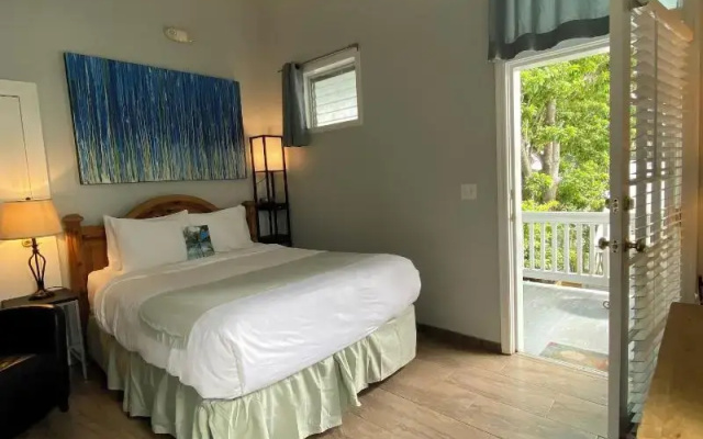 Douglas House - Adults Only