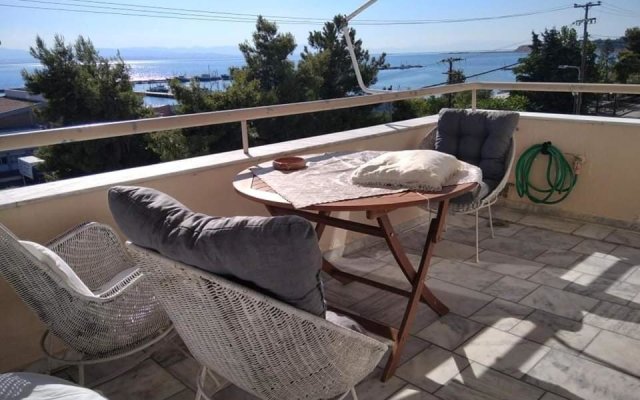 Super view seafront apartment