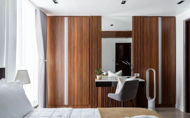 Modern Luxury 1BR in Venice Mckinley