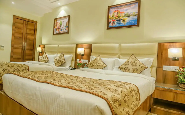 Hotel Hira Inn