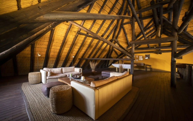 Sandfontein Lodge & Nature Reserve
