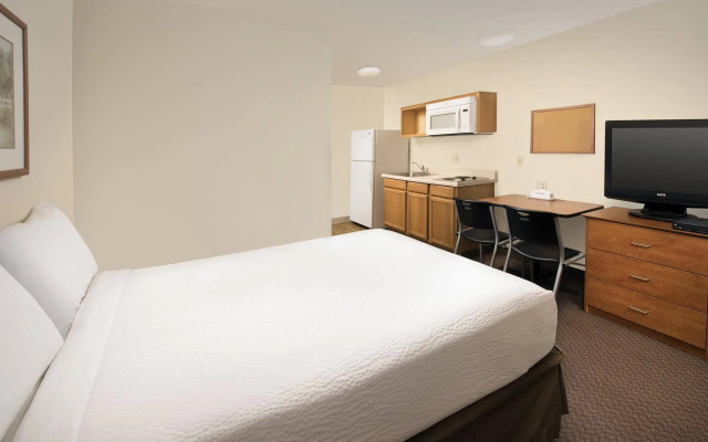WoodSpring Suites Midland