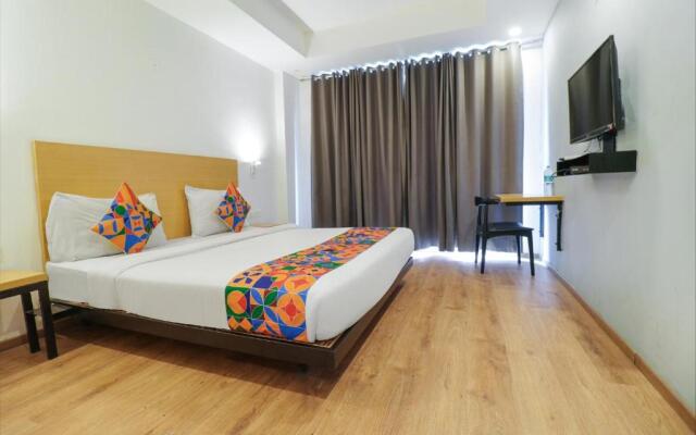 FabHotel Pantao Stays