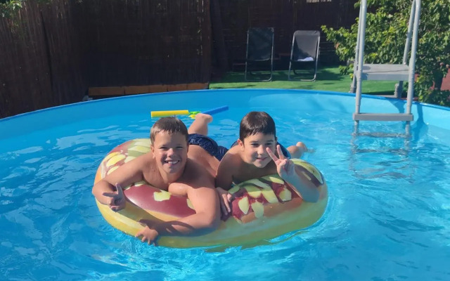 Friends & Family Apartmanok Velence