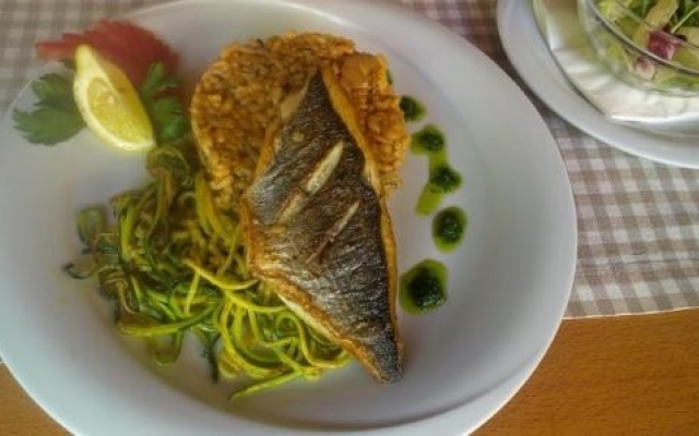 Fortuna Hotel & Restaurant