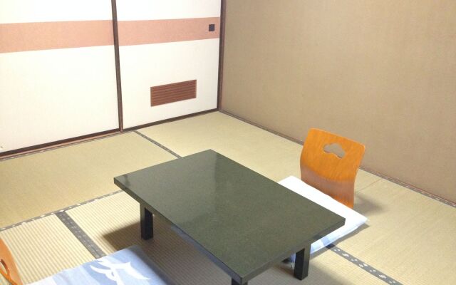 Nakayasu Ryokan