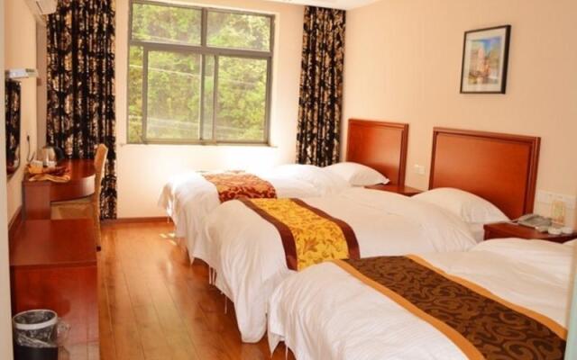 GreenTree Inn Huangshan TangKou Town Scenic Spot South Gate Transfer Center