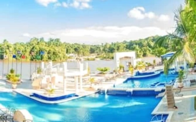 Aruwai Resort White H2O