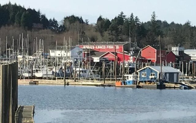 Inn at Harbour Village