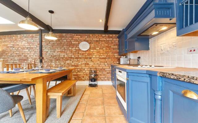 Host Stay The Burrow