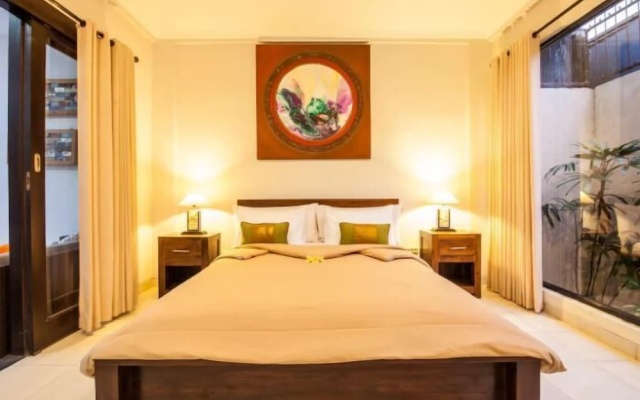 SMV -2BRPool- SANDAT · 2BR Private Pool Walk to Beach and Shops Legian – Guest Rooms – Kuta