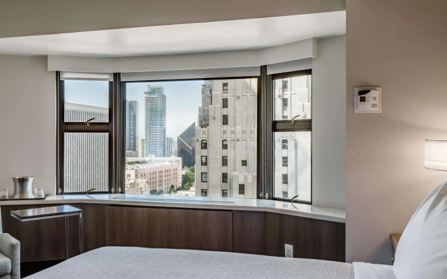 Coast Seattle Downtown Hotel by APA