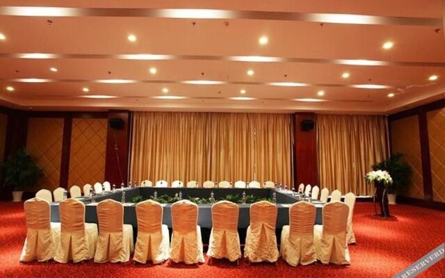 New Beacon Optics Valley International Hotel
