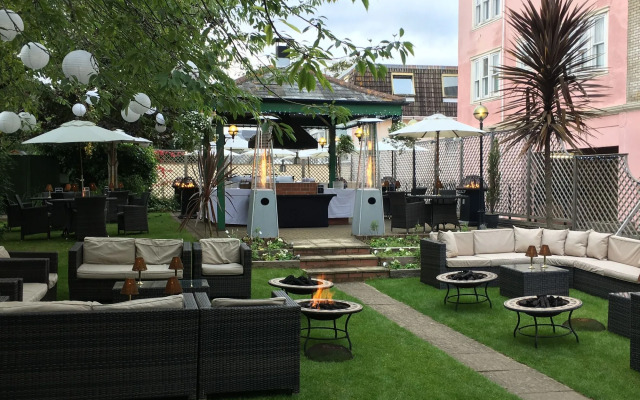 The Norfolk Royale Hotel