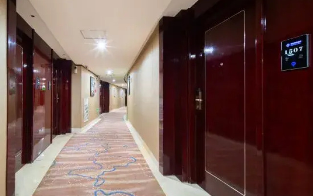 the Brilliant Palace