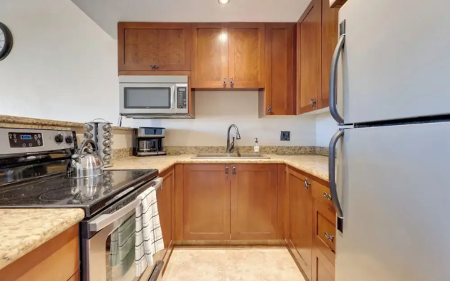 Scottsdale Loft Near Golf Course & Old Town!