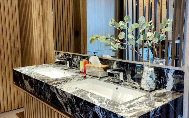 The Mango Suites by Flat06