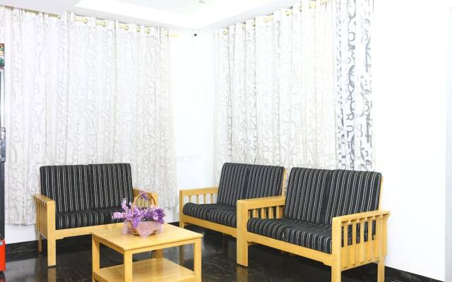 OYO 10630 Hotel Nano Turf