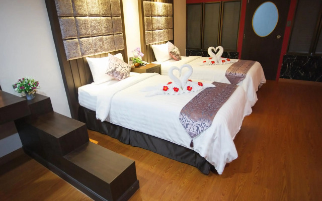 Grand Pink Hotel Hat Yai