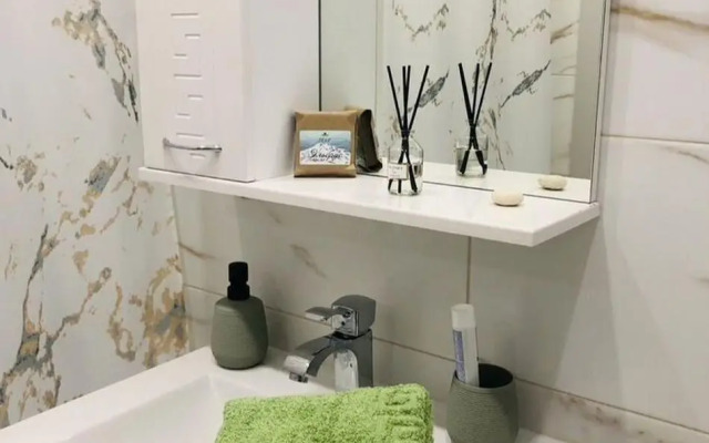 Апартаменты на улице имени Дзержинского 110А корпус 1