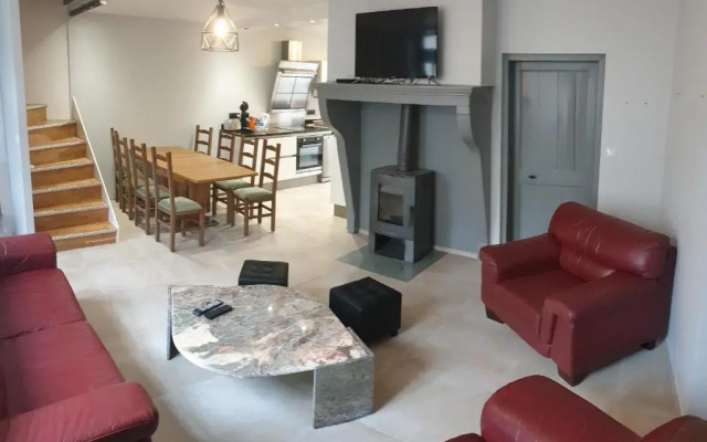 Chaleureuse maison au coeur d'un joli village