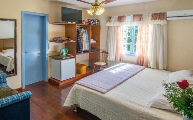 Pousada Xixo Escultura