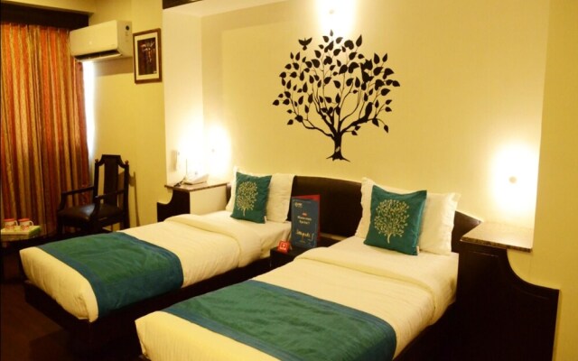 OYO 2161 Hotel Ashray