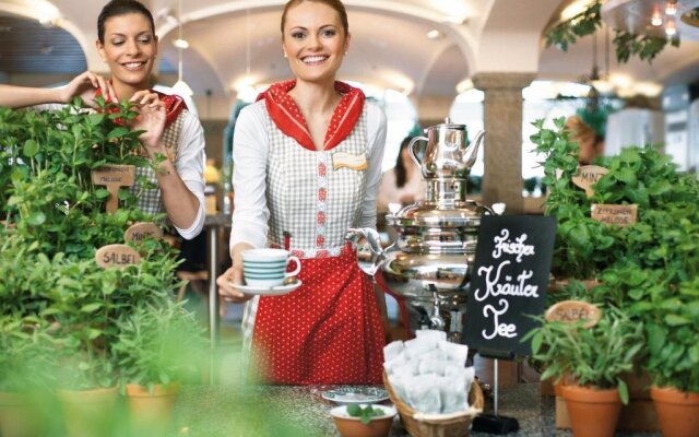 Landzeit Restaurant Voralpenkreuz