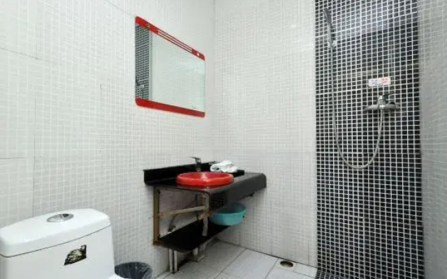 Feixian Hualian Hotel