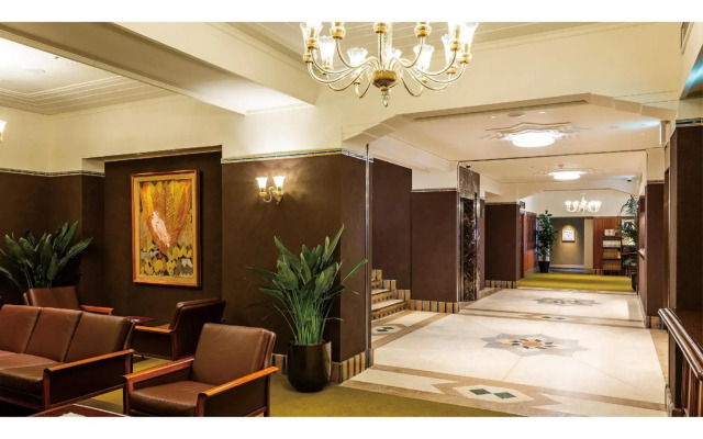 Hilltop Hotel