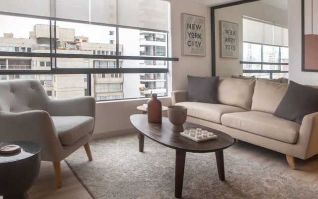 w Brilliant 1BR in Miraflores