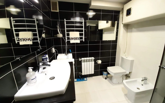 Charlotte -двухуровневая квартира в Центре