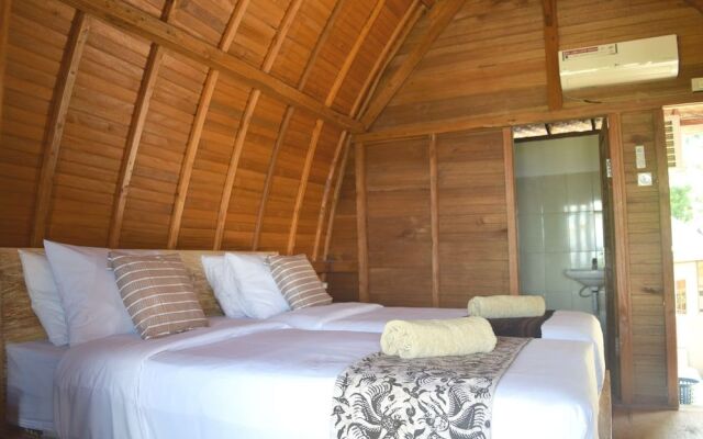 Adara Beach Hut