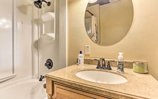 Dog-friendly SD Retreat ~ 4 Mi to Deadwood!