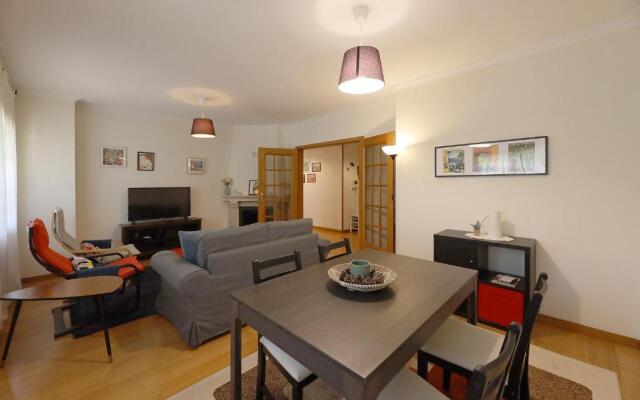 FLH Gaia Valadares Comfy Apartment